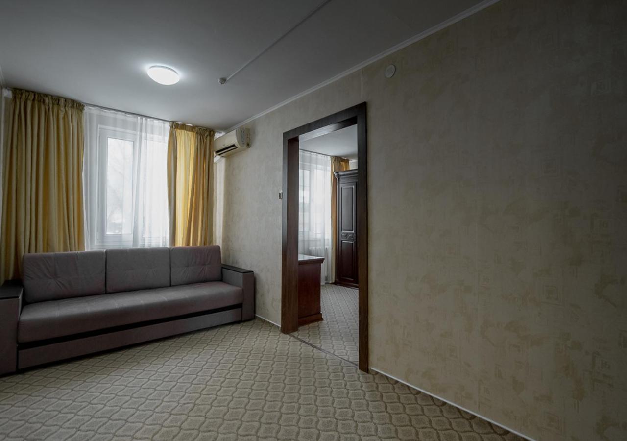 Park Hotel אוראל מראה חיצוני תמונה